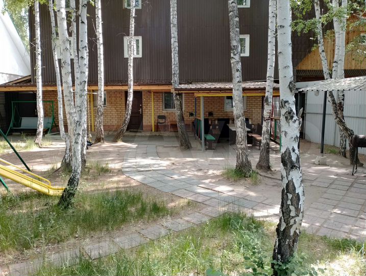 Дом 250 м² на участке 3,7 сот.