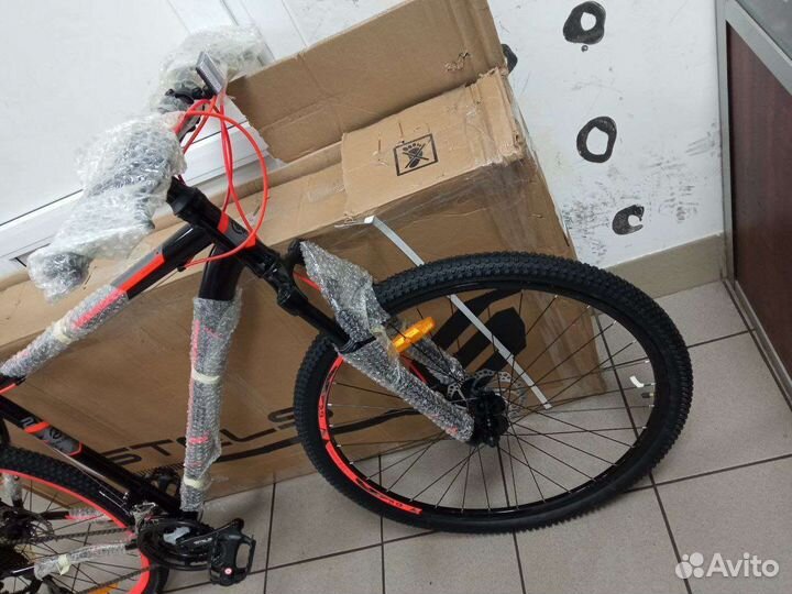 Stels Navigator 900 md 29 и Десна28 дорожни новый