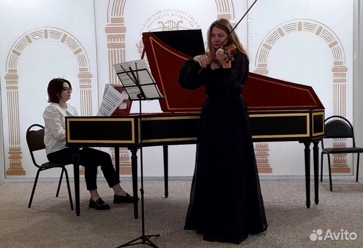 Репетитор по фортепиано, концертмейстер, артист