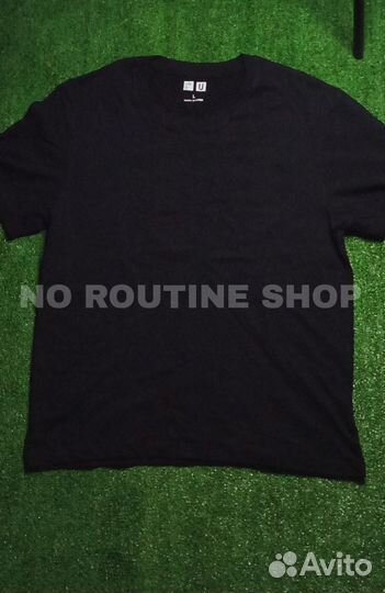 Футболка uniqlo черная