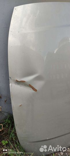 Капот УАЗ Патриот с небольшим дефектом