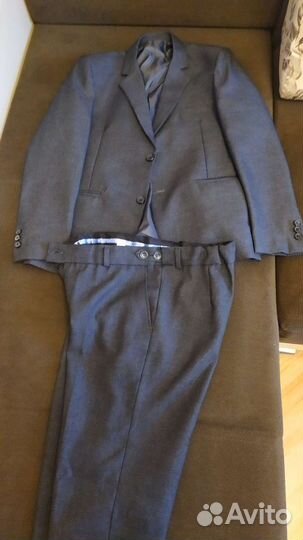 Костюм тройка на мальчика 146-152