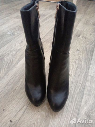 Продам обувь