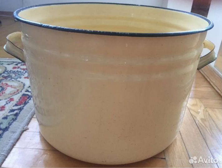 Кастрюля эмалированная большая 20 литров