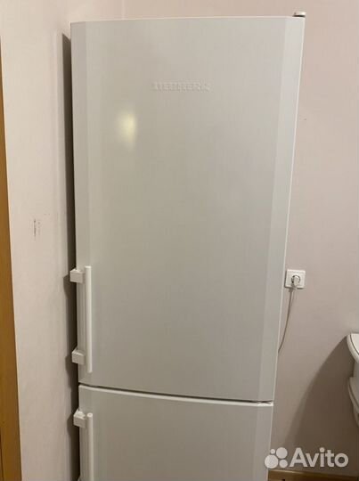 Холодильник liebherr