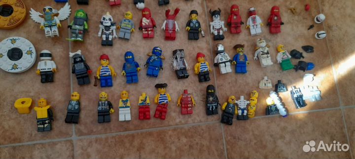 Lego минифигурки