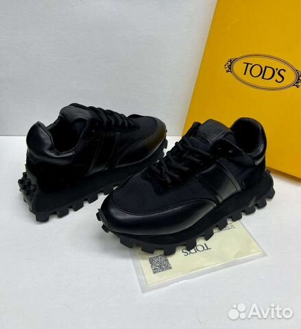 Кроссовки tods