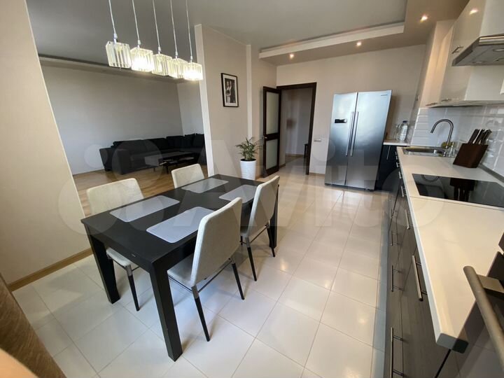 2-к. квартира, 87,1 м², 10/19 эт.