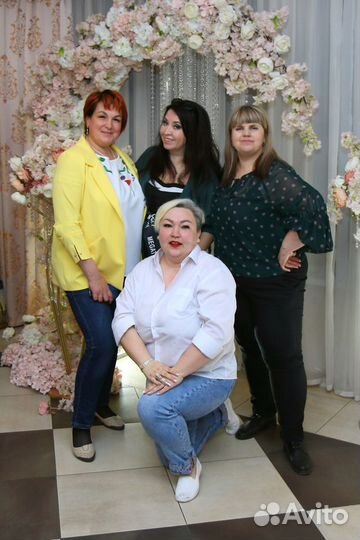 Ведущая праздничных банкетов