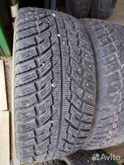 Kumho I'Zen RV Stud KC16 235/55 R17 103T