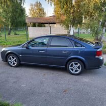 Opel Vectra 3.0 AT, 2007, 396 000 км, с пробегом, цена 597 000 руб.