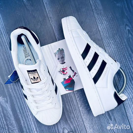 Кроссовки Adidas Superstar