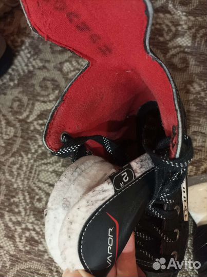 Хоккейные коньки bauer 35 размер