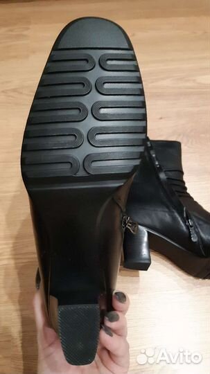Сапоги женские