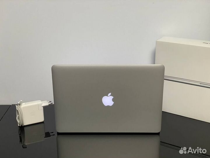 Apple MacBook Pro 15 2014/Core i7/ 16/256
