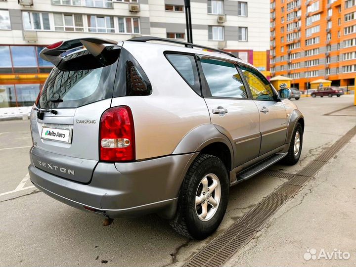 SsangYong Rexton 2.7 AT, 2007, 215 000 км