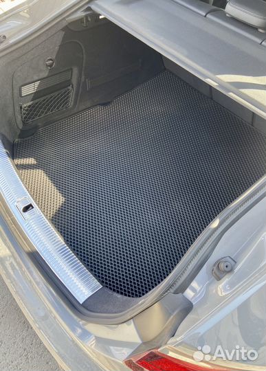 Автоковрик EVA в багажник для Audi