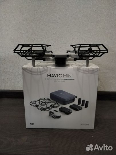 Квадрокоптер DJI Mini Fly More Combo новый