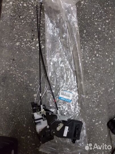 Замок двери GJ6A59310A