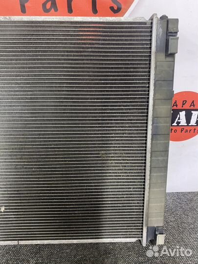 Радиатор охлаждения Infiniti EX J50