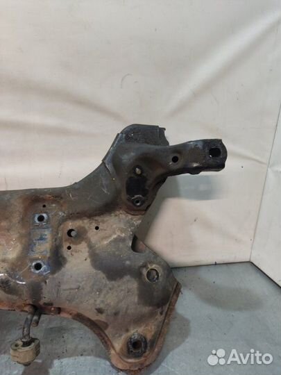 Подрамник передний Hyundai Solaris седан G4FC 2011