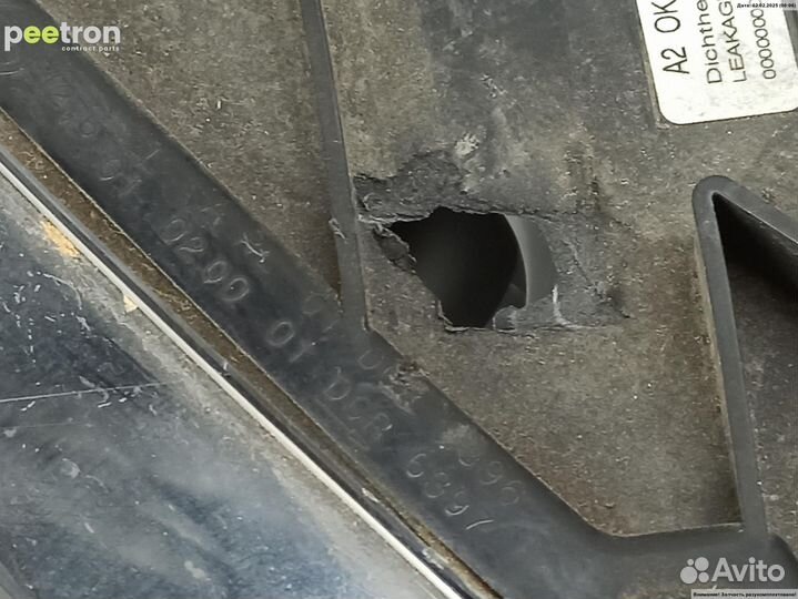 Б/У Б/У Фара правая сломано крепление.пробит