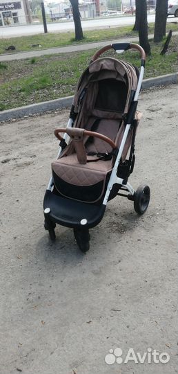 Прогулочная коляска yoya plus max