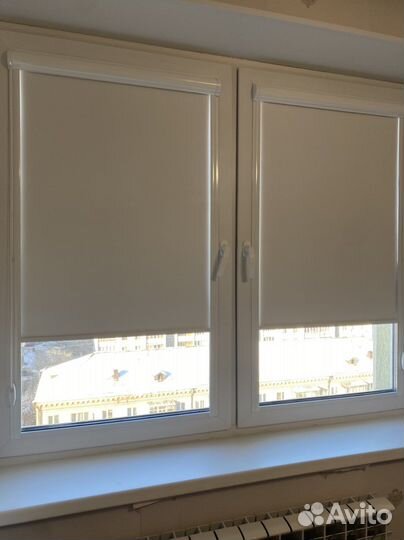 Жалюзи и рулонные шторы на окна