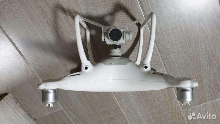 Квадрокоптер dji phantom 4