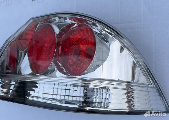 Фары задние на lancer 9