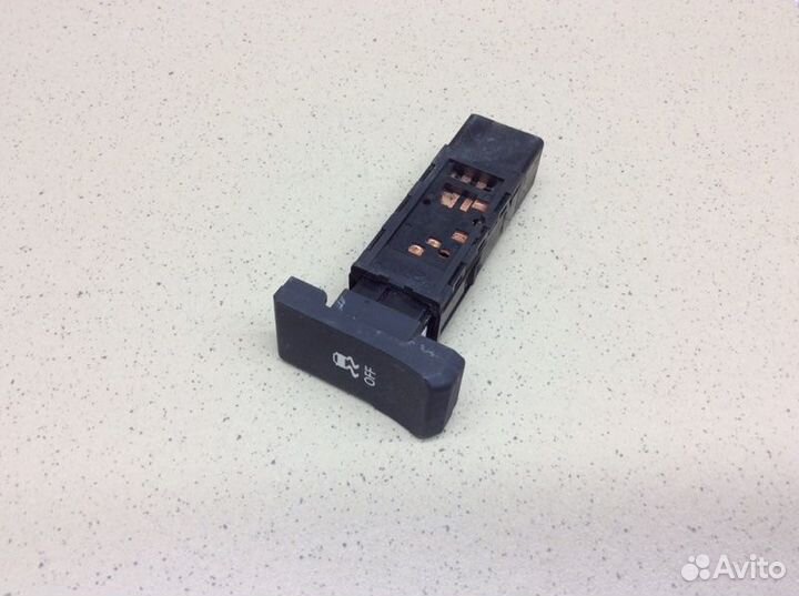 Кнопка антипробуксовочной системы Hyundai Santa Fe