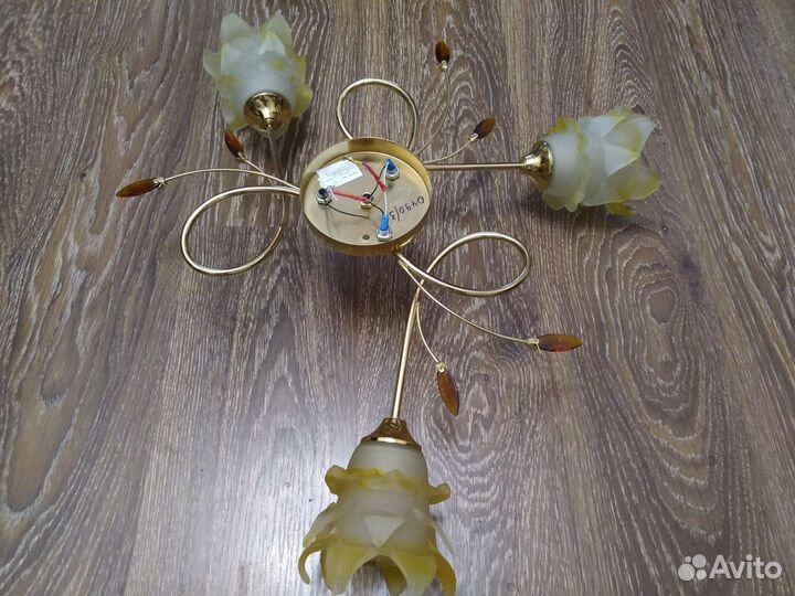 Люстра 3 рожка и 2 рожка