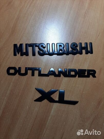 Название авто митсубиси аутлендер