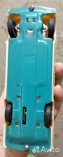 Модель Газ 13 Чайка