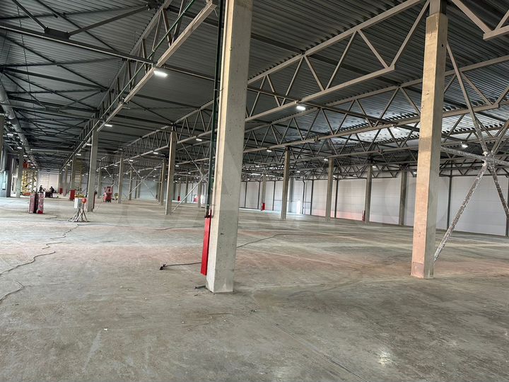 Новый склад, 2600 м²