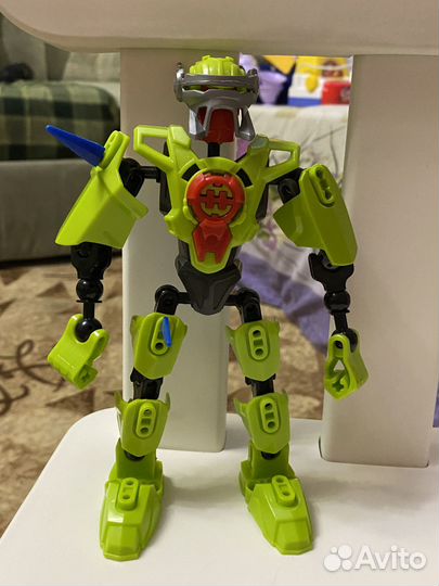 Lego робот лего конструктор