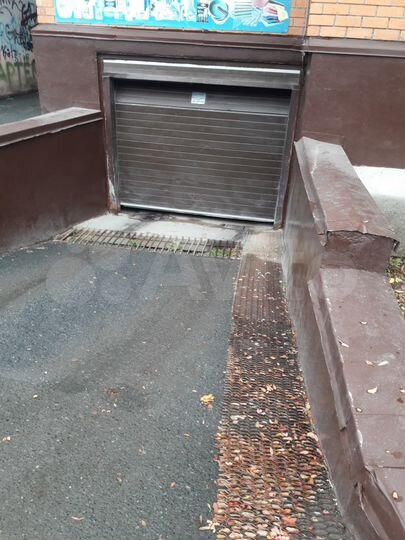 Машиноместо