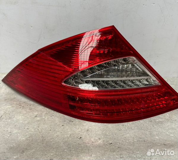 Стоп-сигнал задний Mercedes-Benz Cls350 C219