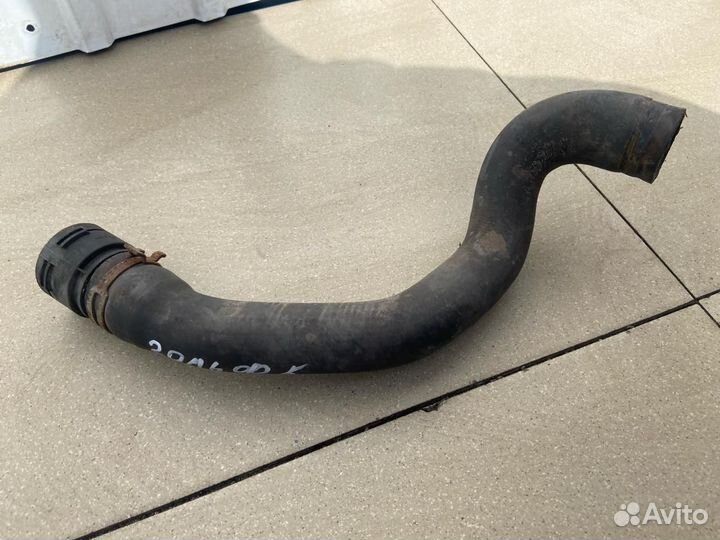 Патрубок радиатора Volkswagen Golf 5