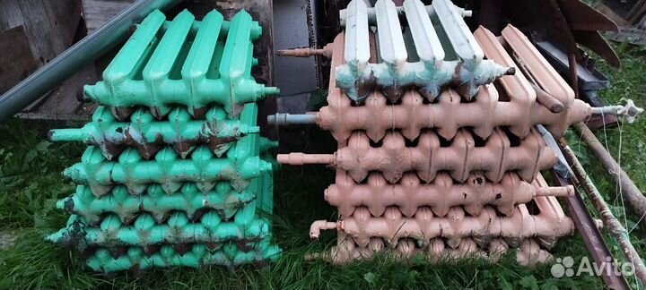 Продам чугунные батареи б/у