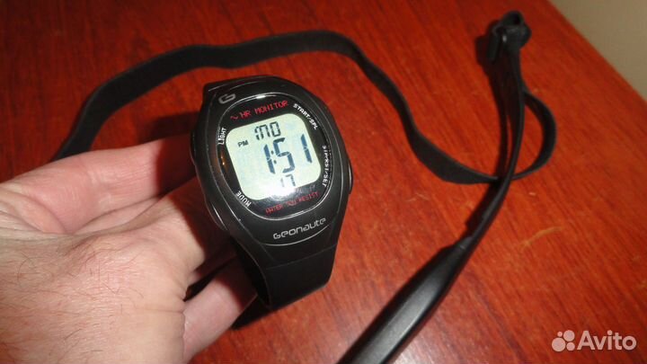 Часы\пульсометр Geonaute