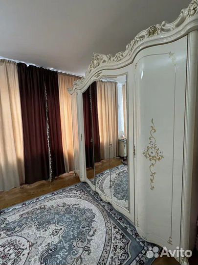 Спальный гарнитур Элиза в отличном состоянии
