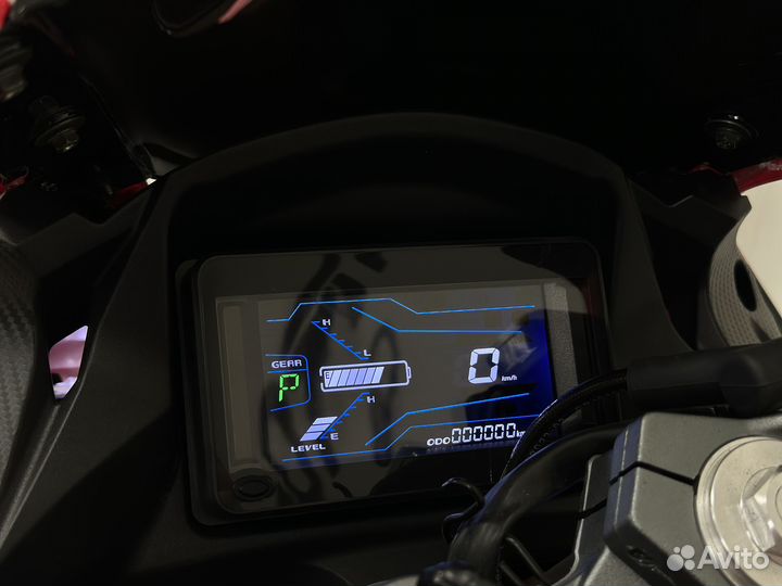 Электрический мотоцикл BMW RR