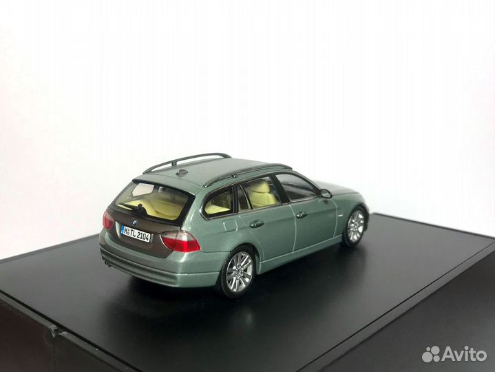 Модель Minichamps 1/43 BMW 3er Touring (E91)