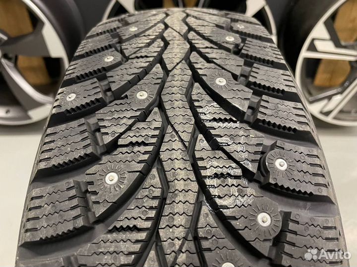 Pirelli Formula Ice 225/60 R17 99T