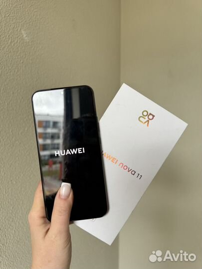 HUAWEI nova 11, 8/256 ГБ