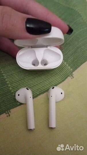 Беспроводные наушники