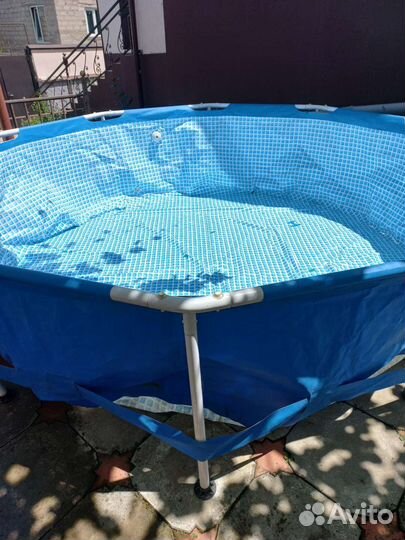Каркасный бассейн intex бу