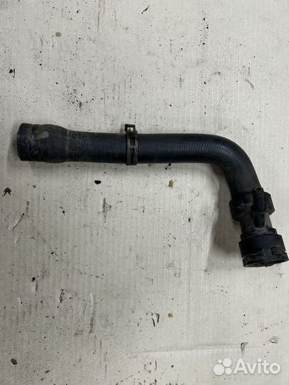 Патрубок системы охлаждения Audi A4 B6
