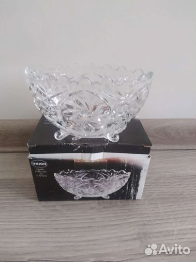 Ваза хрустальная